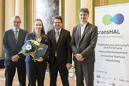 Transferpreis in der Kategorie Herausragende anwendungsorientierte Dissertation: Preistr�gerin Dr. rer. nat. Mandy Gebauer. Foto: Matthias Ritzmann