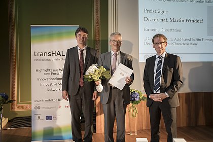 Transferpreis in der Kategorie Herausragende anwendungsorientierte Dissertation: Preistr�ger Dr. rer. nat. Martin Windorf. Foto: Matthias Ritzmann